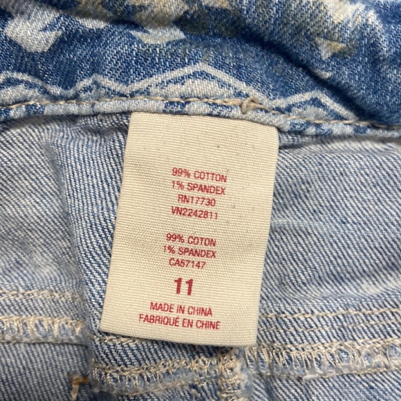 Mossimo Brand Shorts & tank top. Shorts size 11 juniors & tank is size M. EUC❤️ - Picture 11 of 15